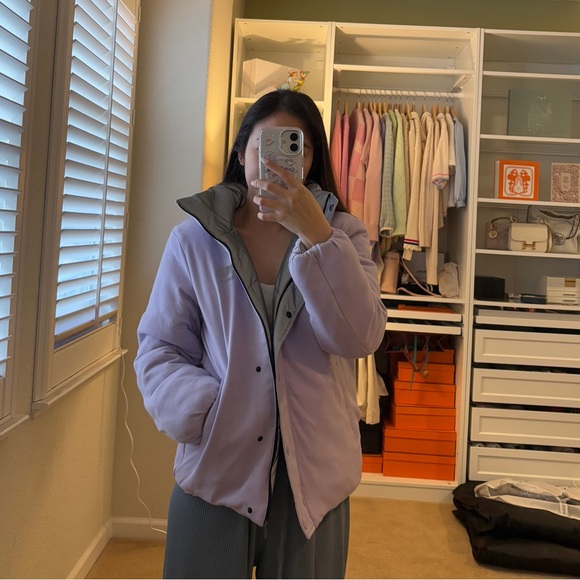 （SOLD) Reversible Roots Puffer Jacket - Picture 2 of 12